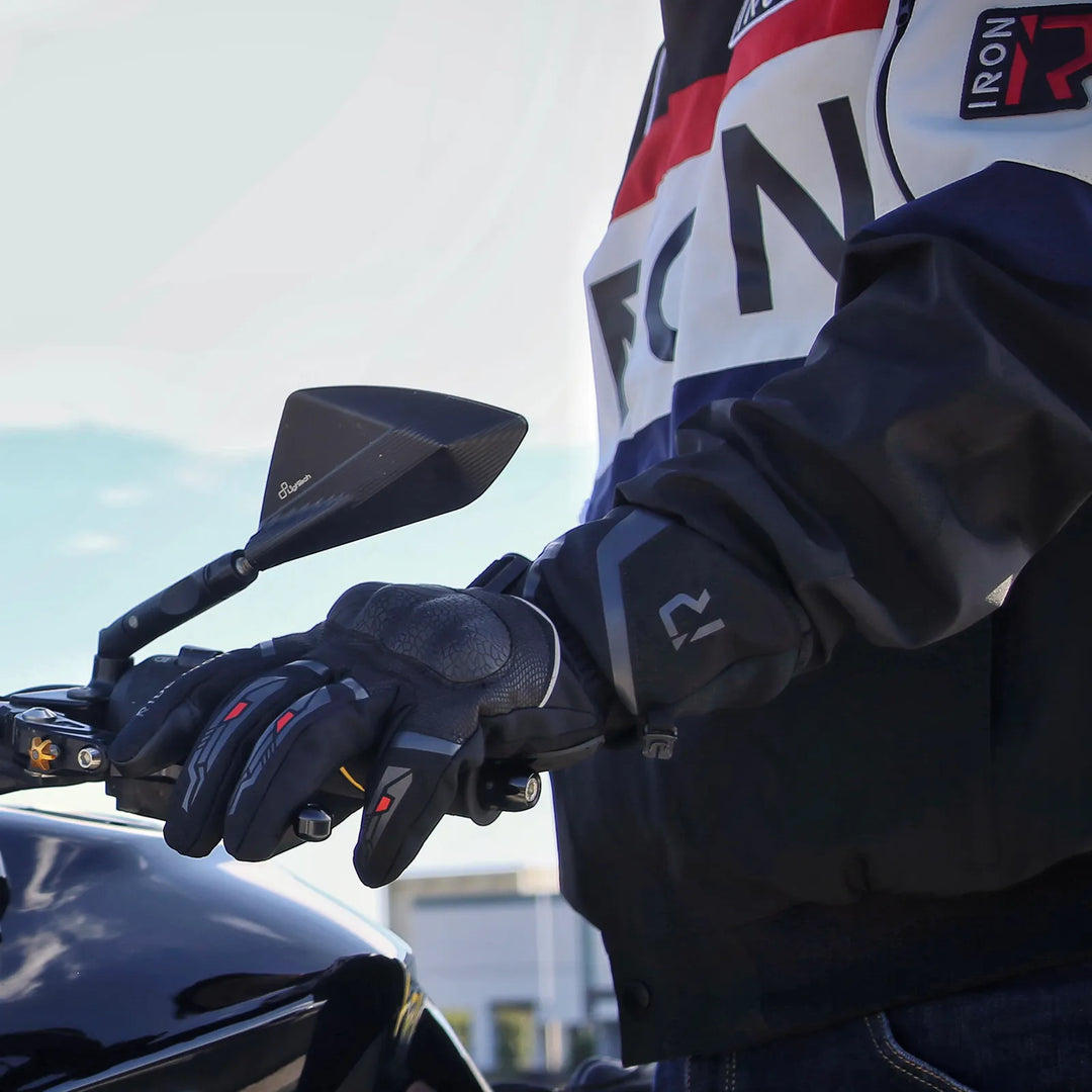motorcycle gloves for daily commuting