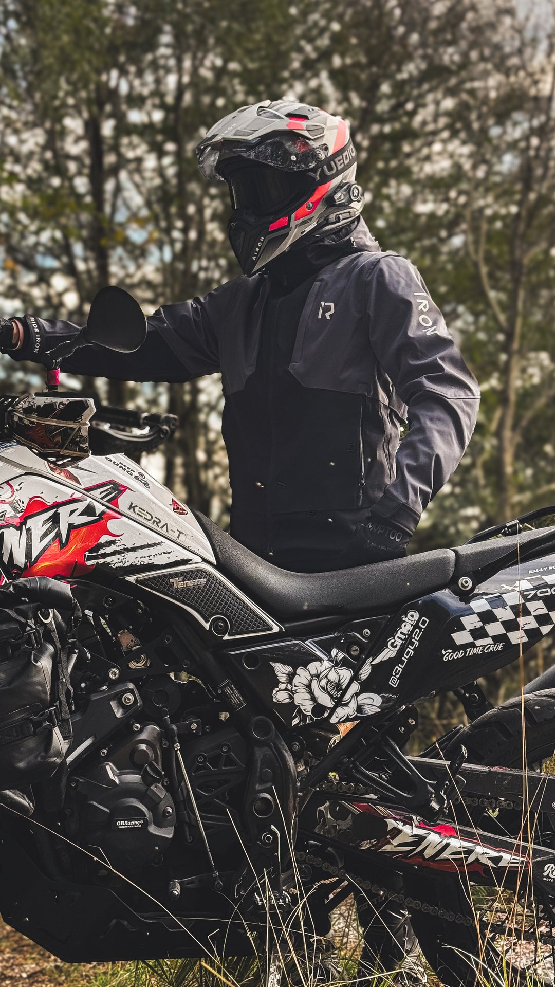 All-Season Protective Motorcycle Jacket For Men