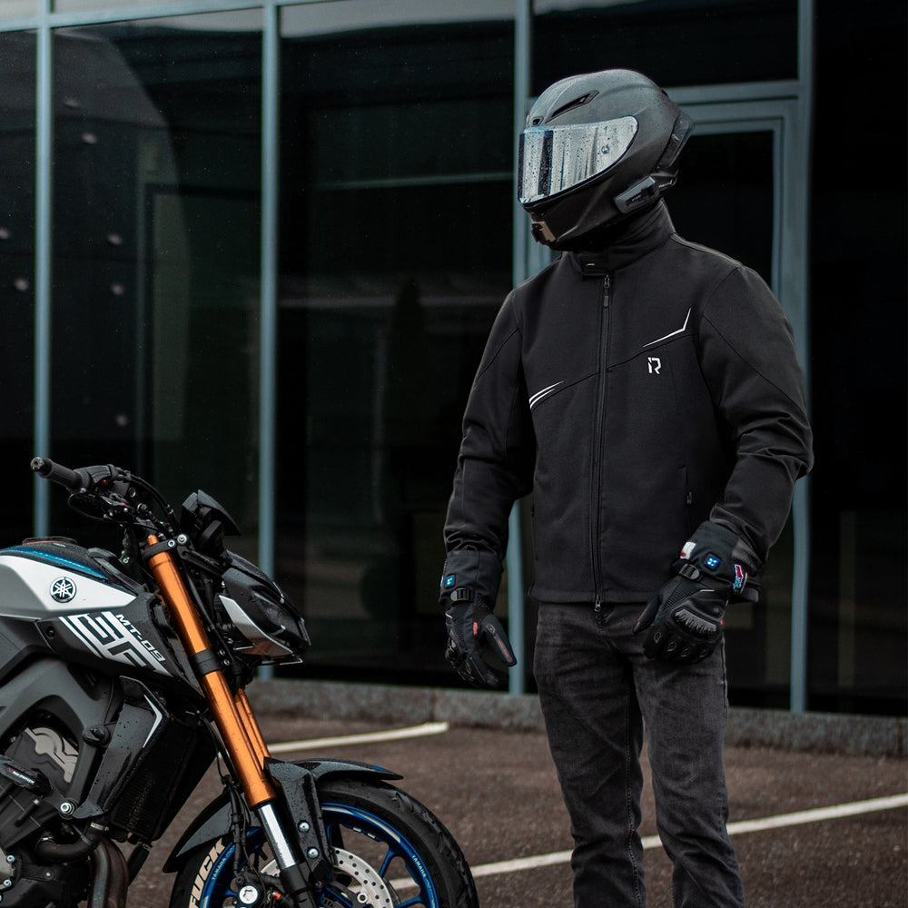 Men‘s black protective motorcycle jacket