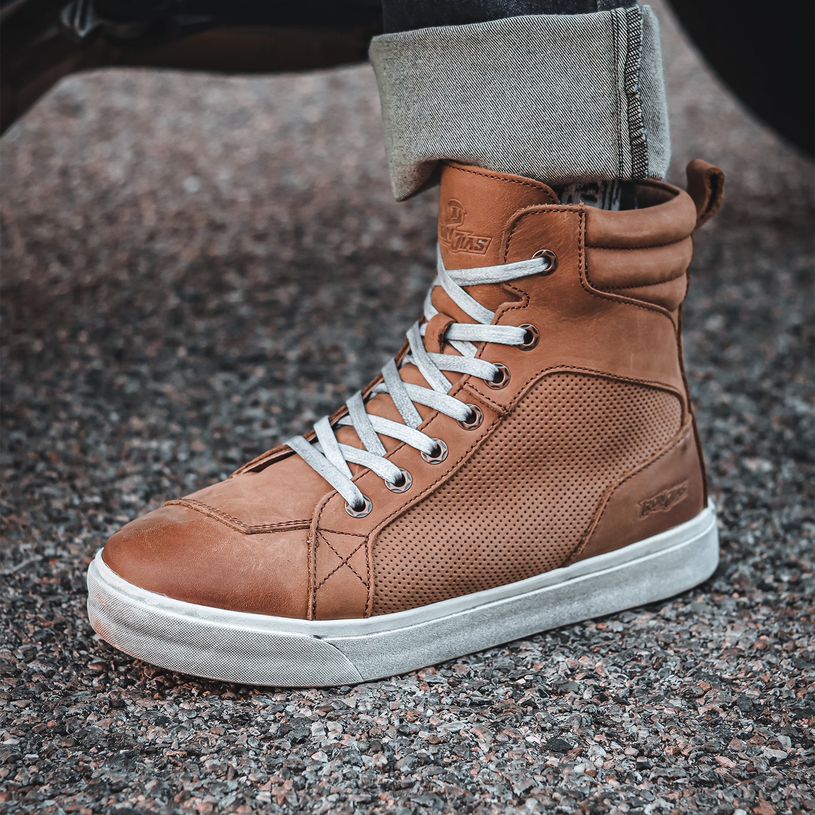 RIDEIRON Retro Leather Protective Anti-slip Motorcycle Riding Boots |