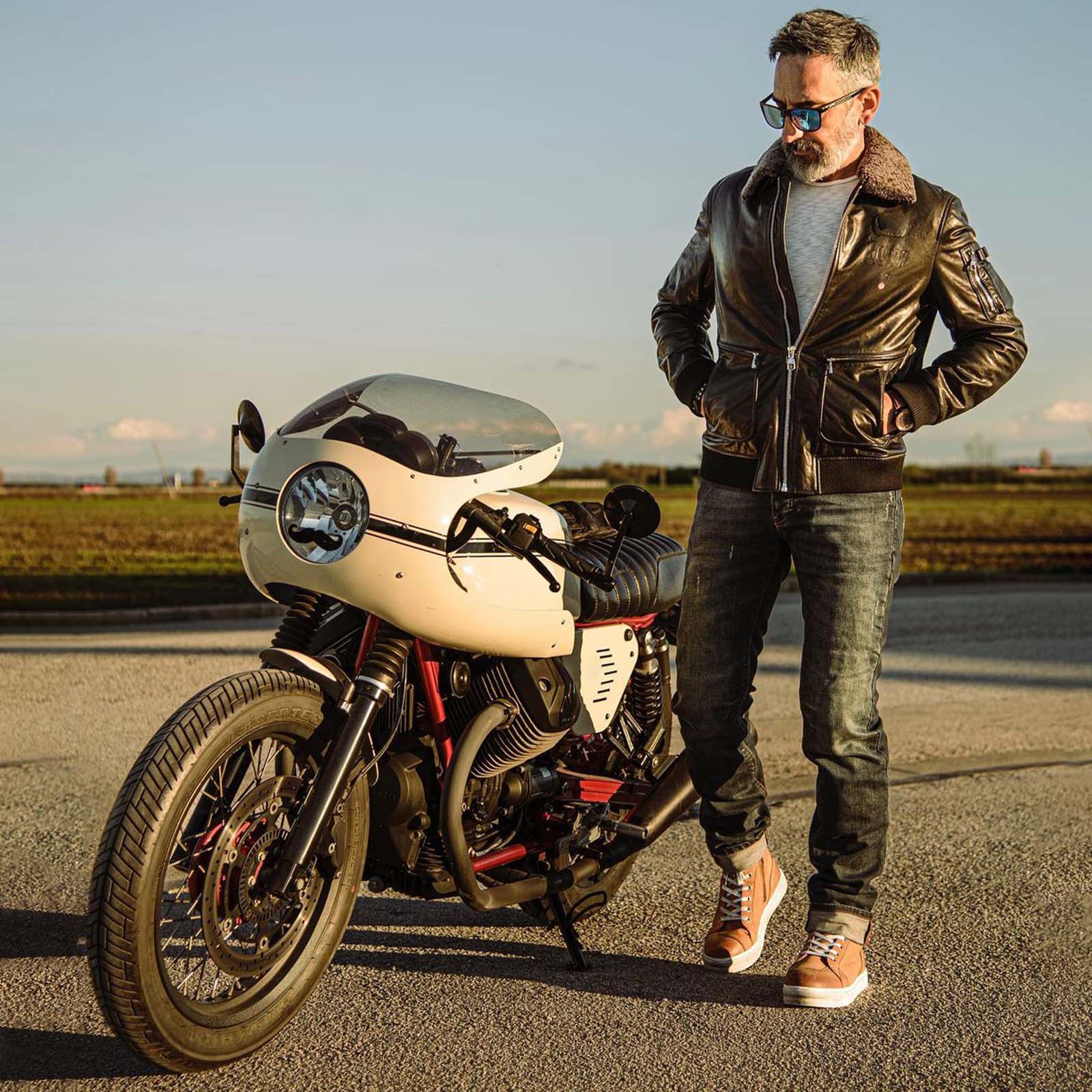 RIDEIRON Retro Leather Protective Anti-slip Motorcycle Riding Boots |
