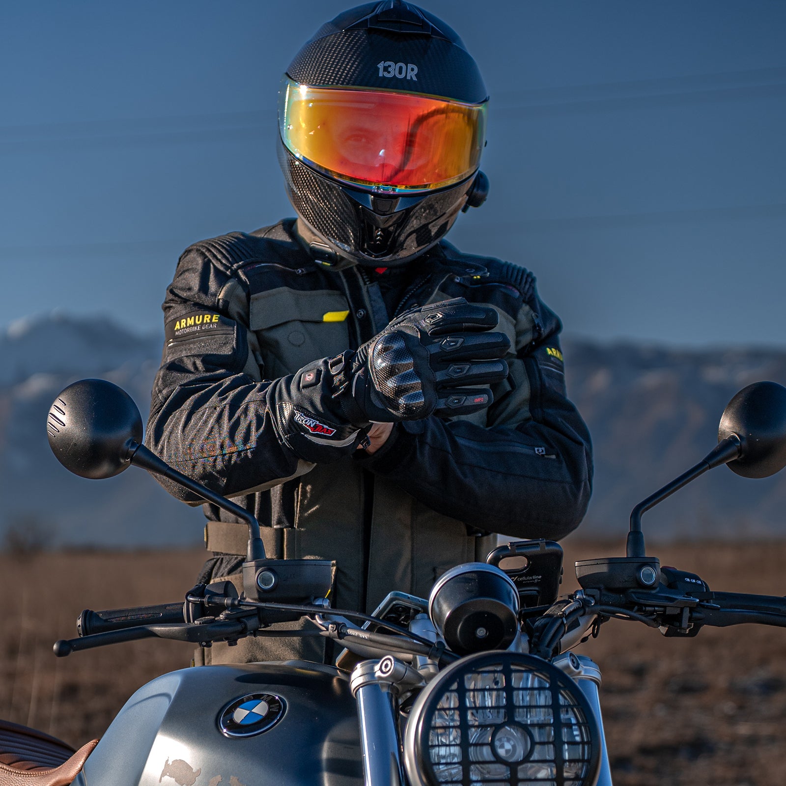 RIDEIRON Dual Charging Heated Gloves 4 Temperature Settings