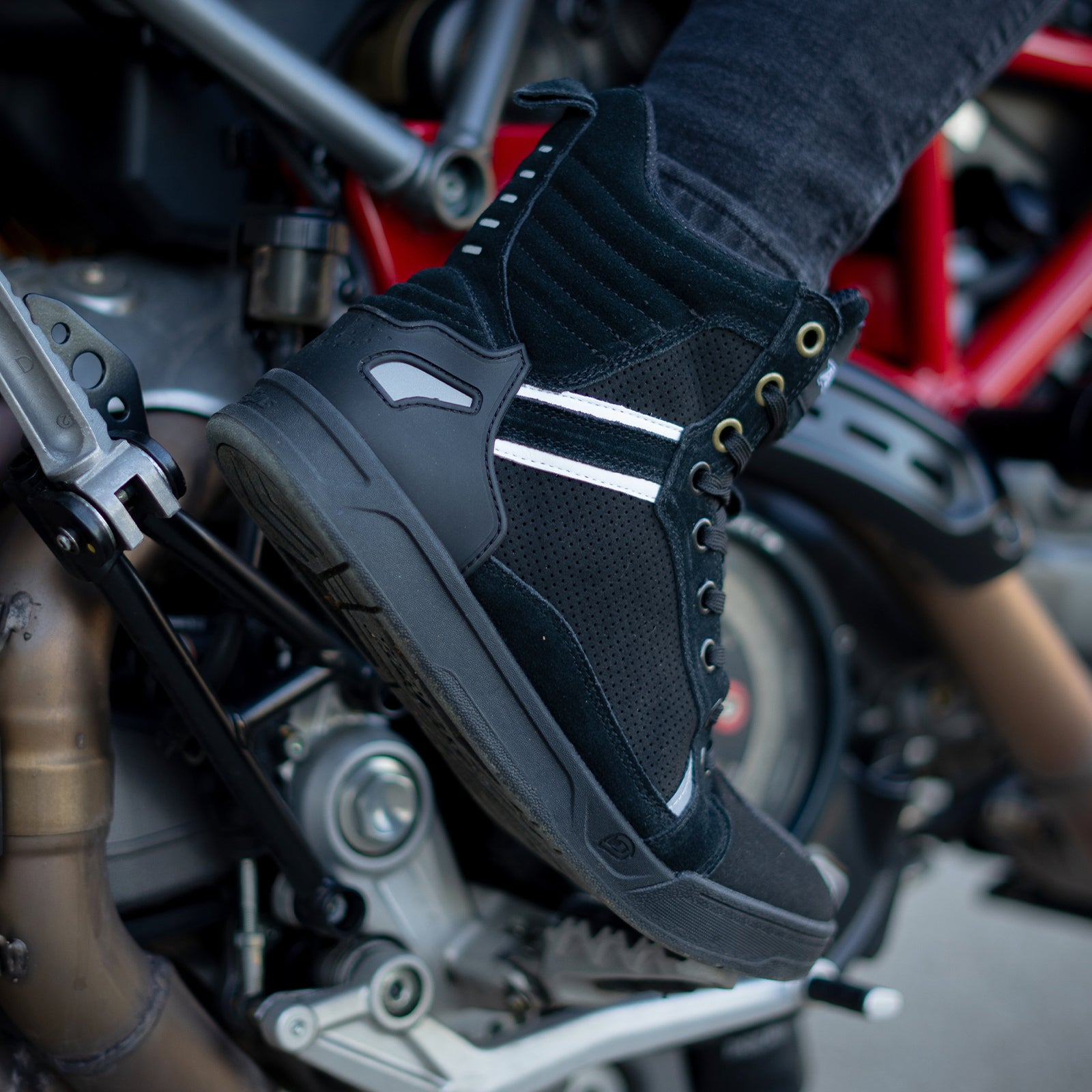 RIDEIRON Street Breathable Protective Motorcycle Riding Boots | XZ002