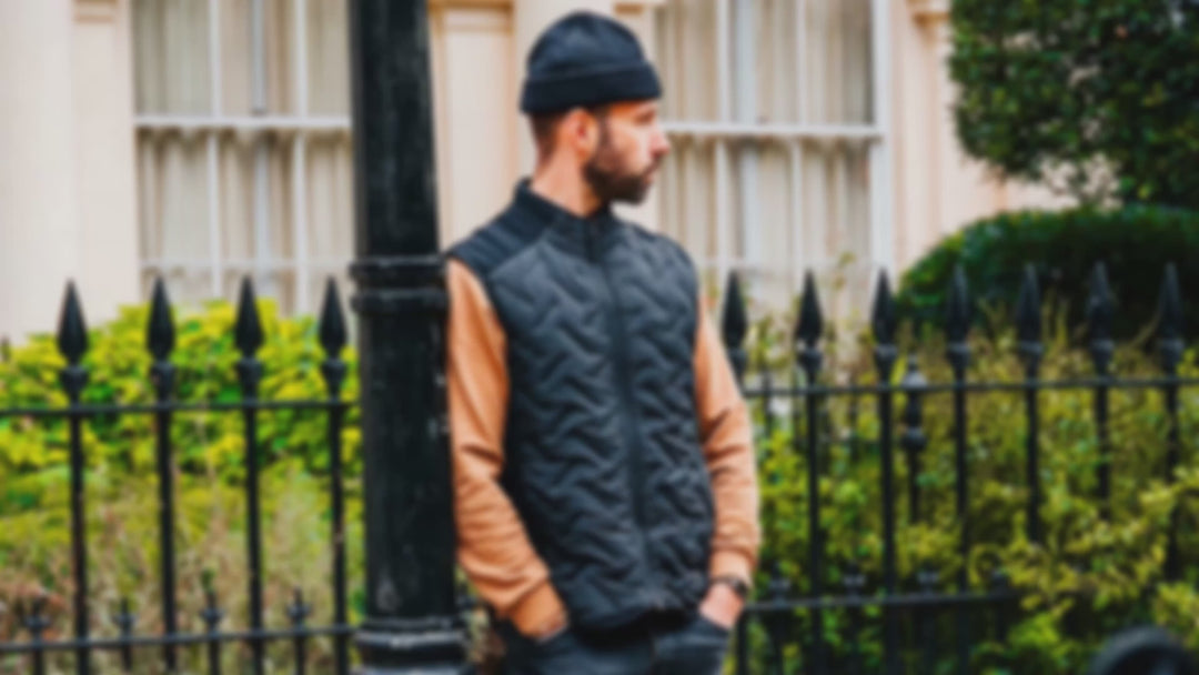 USB powered heated motorcycle vest for winter riding